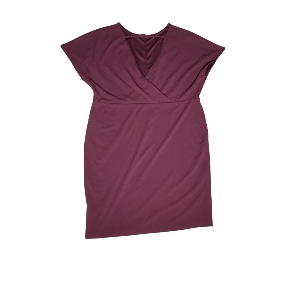 Women’s 12 Maggy London Plum Sheath Dress V-Neck Work Cocktail Classic